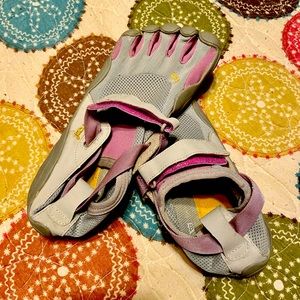 Woman’s Vibram Shoes